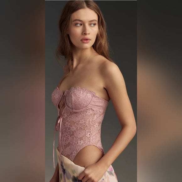 Anthropologie Other - Anthropologie Lace-Up Bodysuit in Mauve